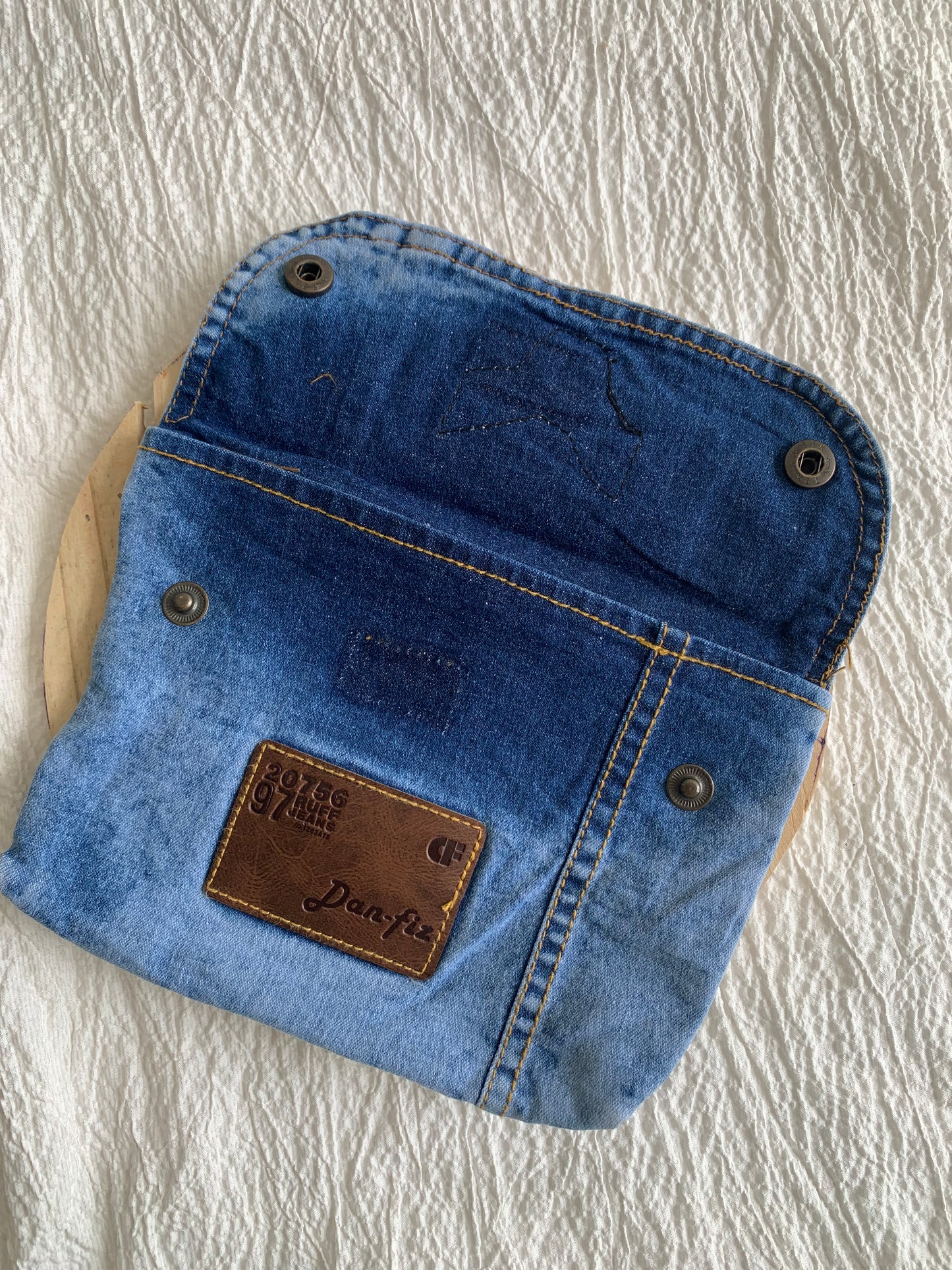 Denim blue pouch (big)